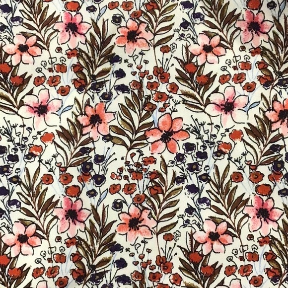 Nwt Martinique pink floral button front shirt small - Picture 5 of 10